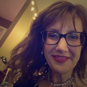 Meet your Posher, Suzie